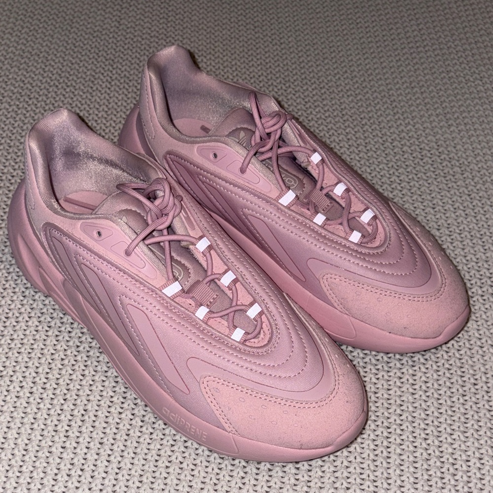 Adidas Women's Soft Pink Sneakers